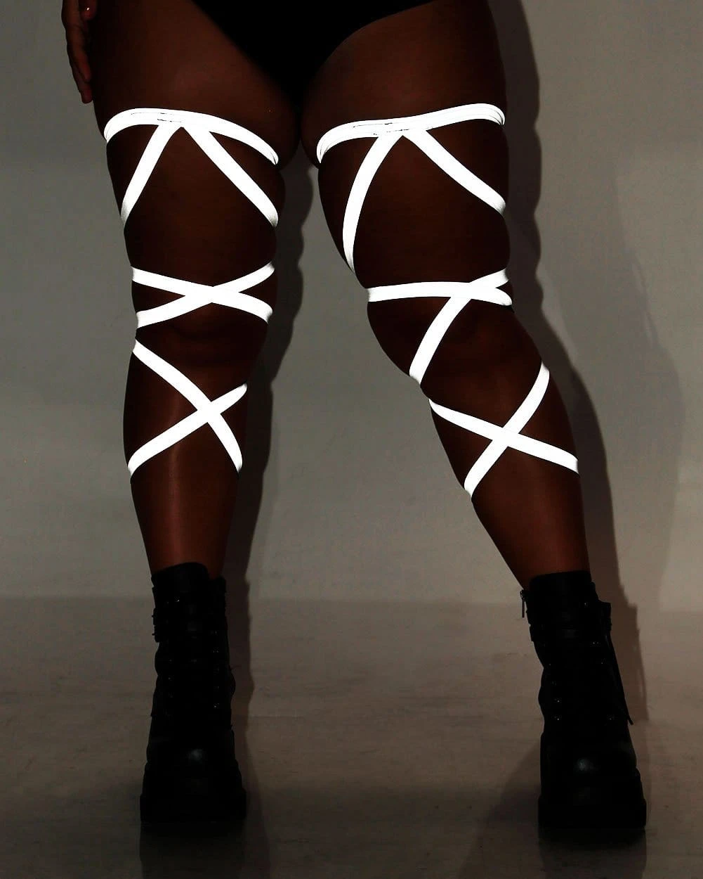 Pair Of Non-Slip Reflective Leg Wraps 6 Pair Of Non-Slip Reflective Leg Wraps - Image 6