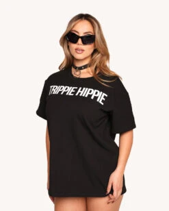 Iheartraves Sale Store -Iheartraves Sale Store Trippie Hippie Oversized Tee Wmn Front